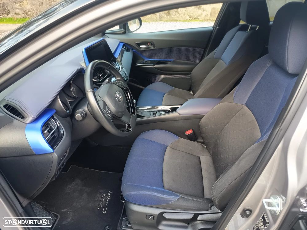Toyota C-HR 1.8 HSD Exclusive+P.Luxury - 6