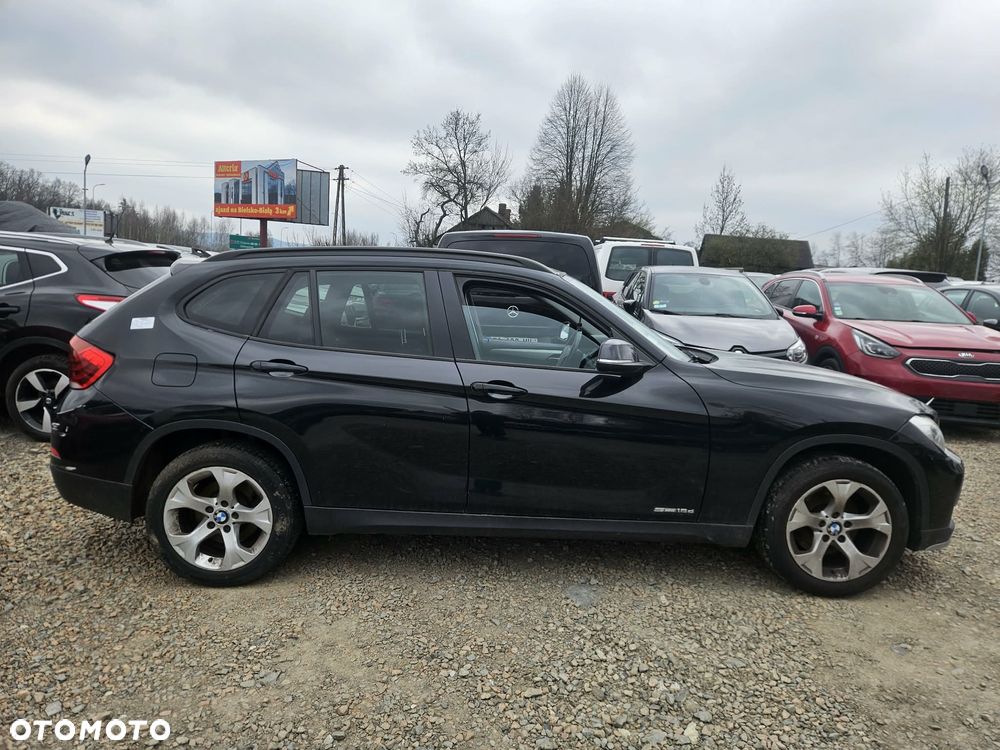 BMW X1 sDrive16d Sport Line - 2