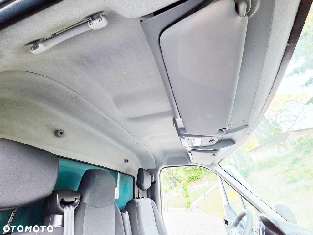 Renault MASTER 2.3 130 PS 2020 KONTENER WIDNA MOŻLIWY KREDYT LEASING - 16
