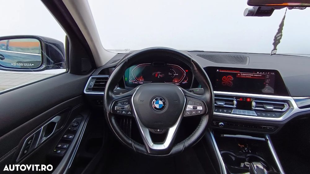 BMW Seria 3 320d xDrive AT MHEV - 17