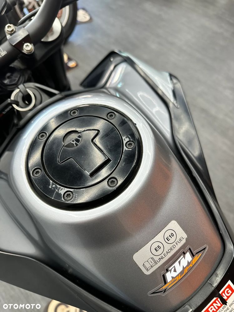 KTM Duke - 28