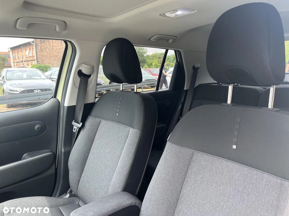 Hyundai Inster 49kWh Smart - 11