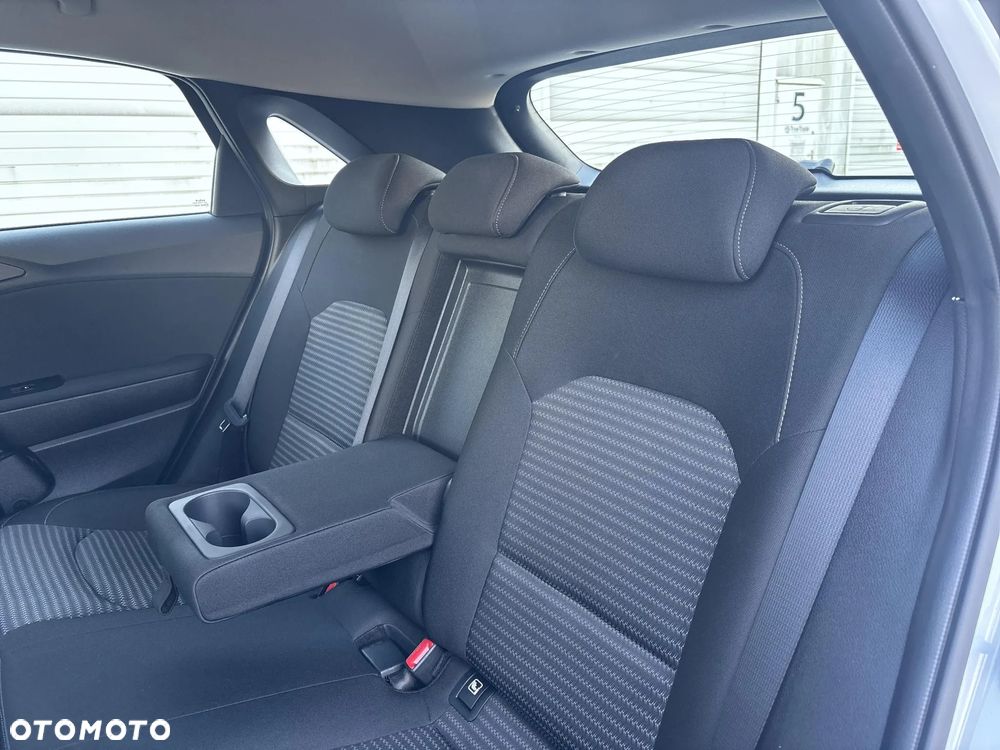 Kia Ceed - 13