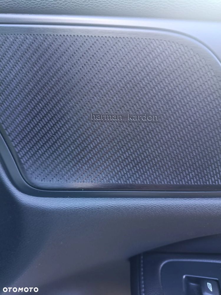 Volvo S60 T5 Momentum Pro - 17
