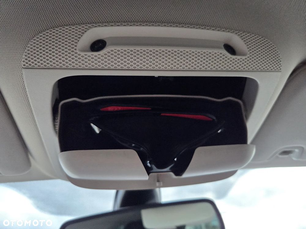 Ford Mondeo 2.0 TDCi Edition PowerShift - 15
