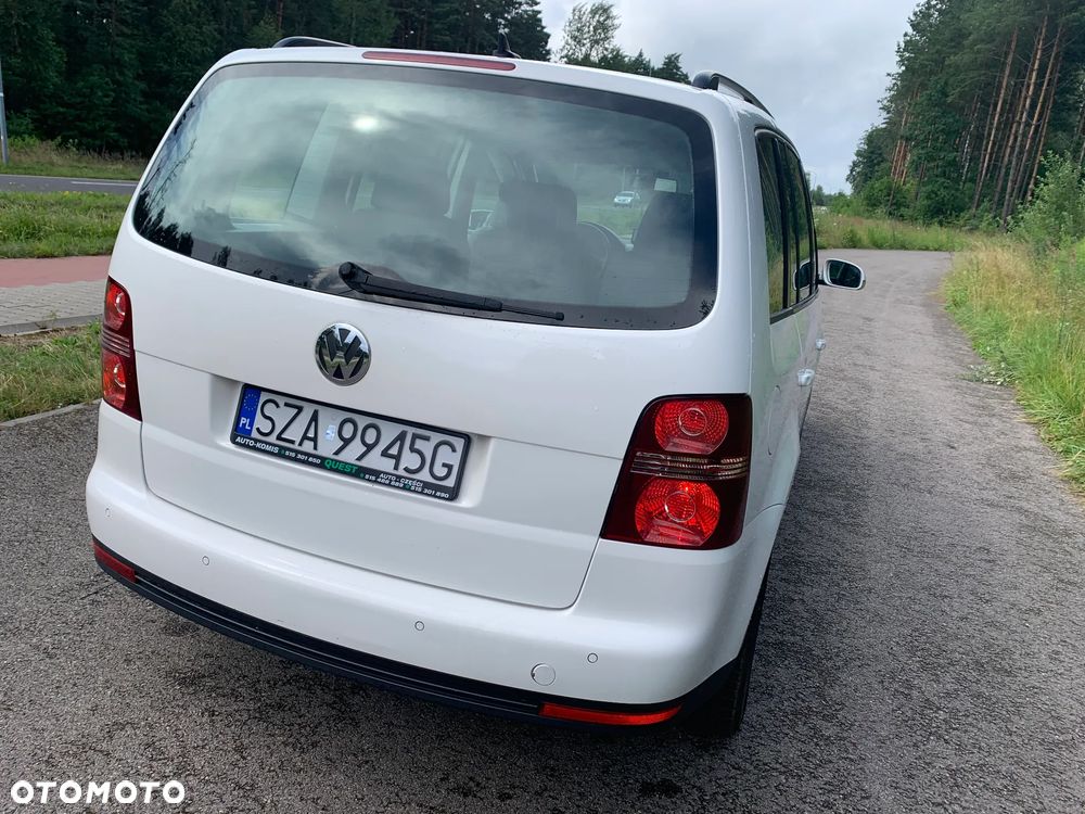 Volkswagen Touran 2.0 TDI Freestyle - 10