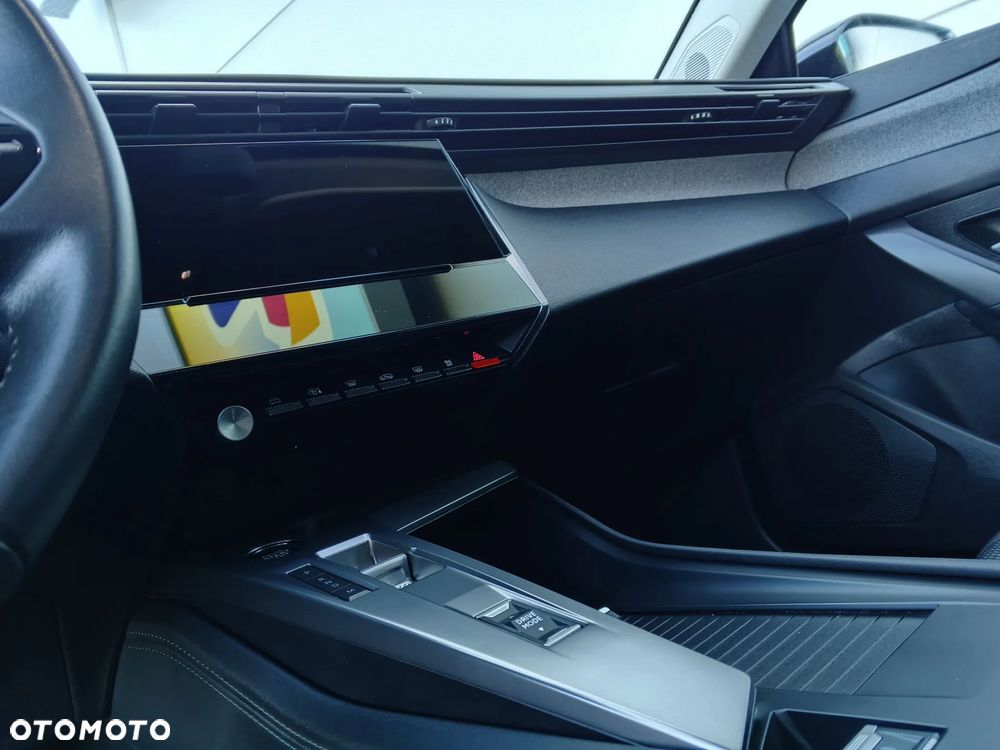 Peugeot 308 BlueHDi FAP 130 EAT8 Stop & Start Allure Pack - 21