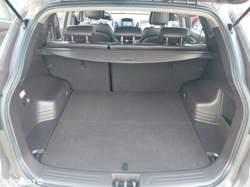 Hyundai ix35 1.6 GDI Comfort 2WD - 21