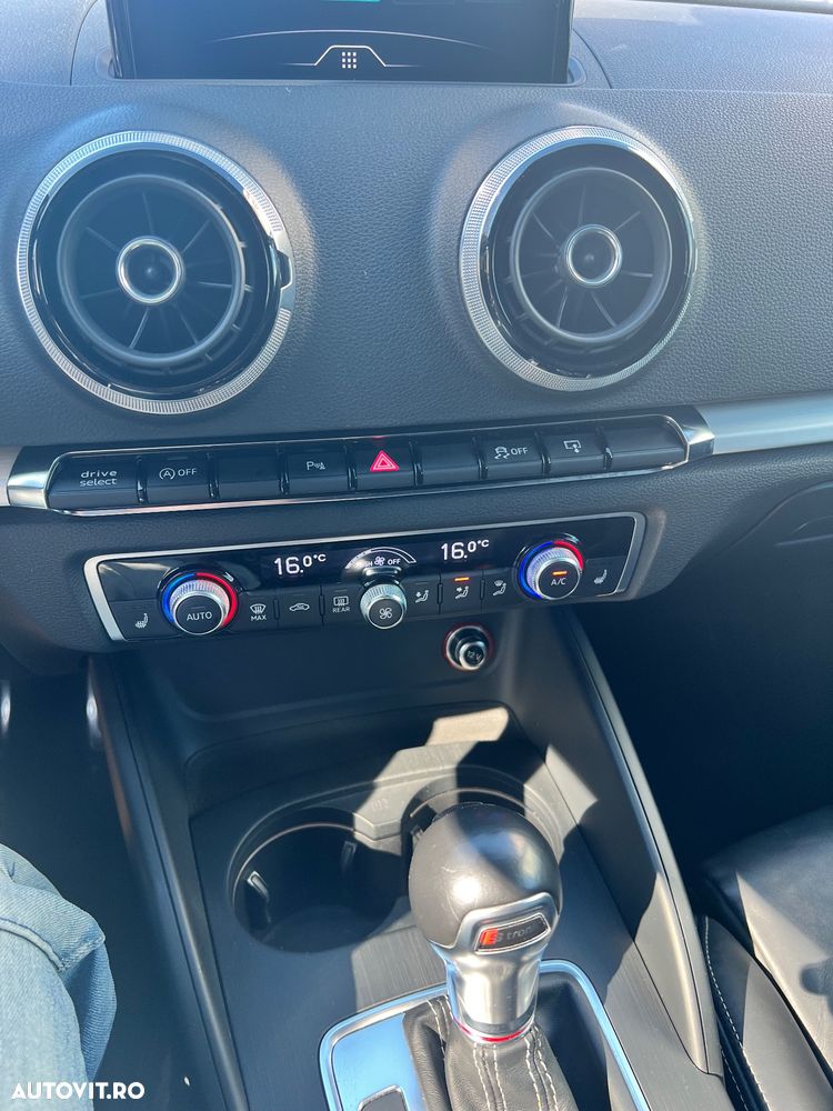 Audi S3 TFSI S tronic - 15