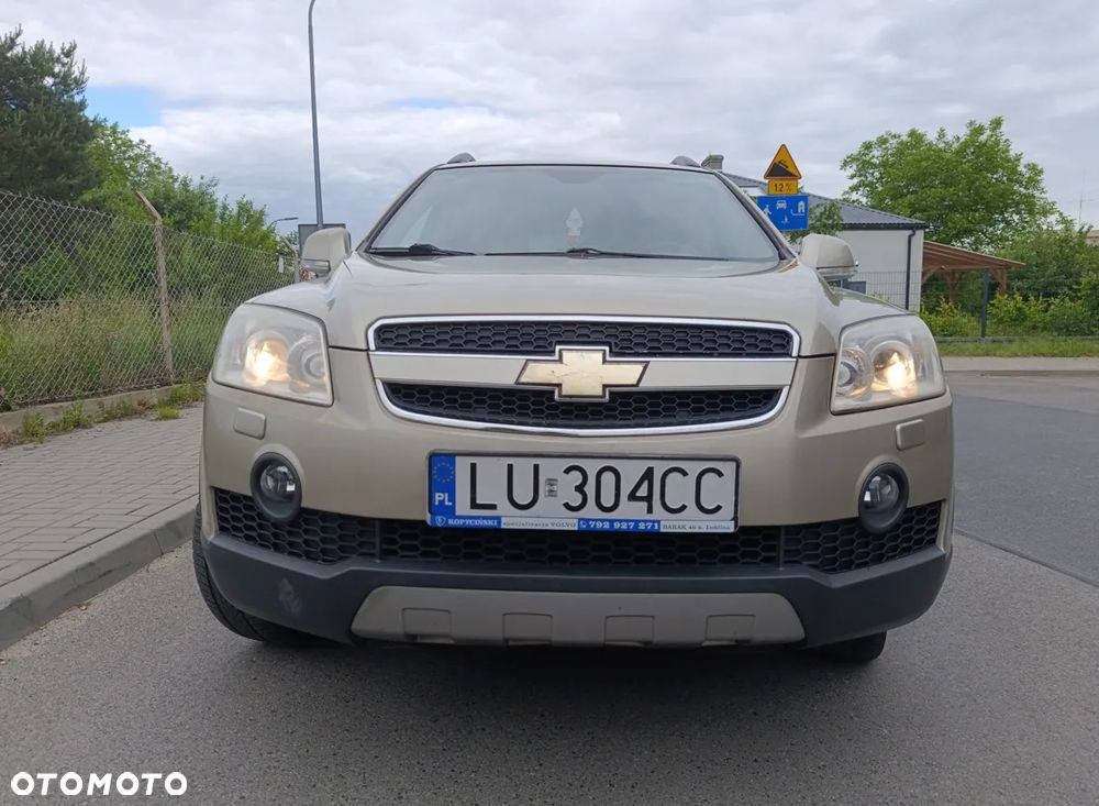 Chevrolet Captiva 2.0 d High - 8