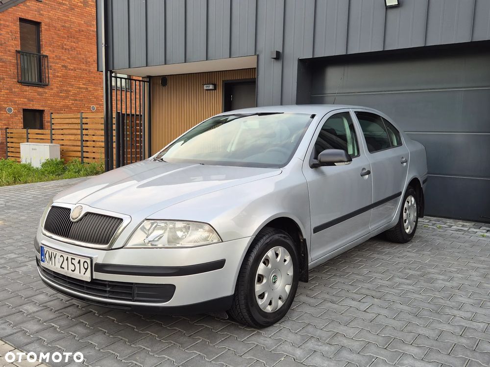 Skoda Octavia 1.6 Elegance - 15