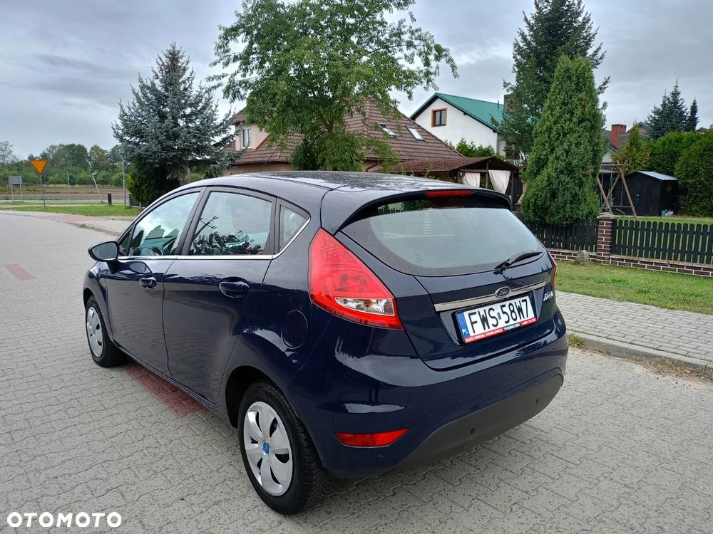 Ford Fiesta - 5