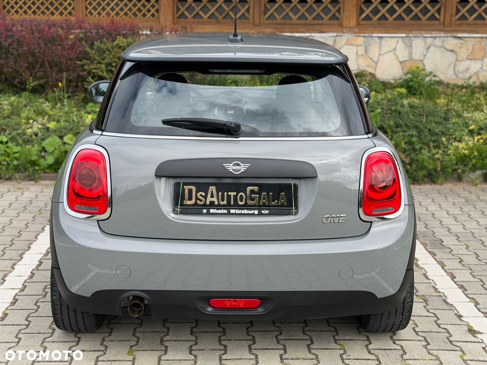 MINI ONE - 12