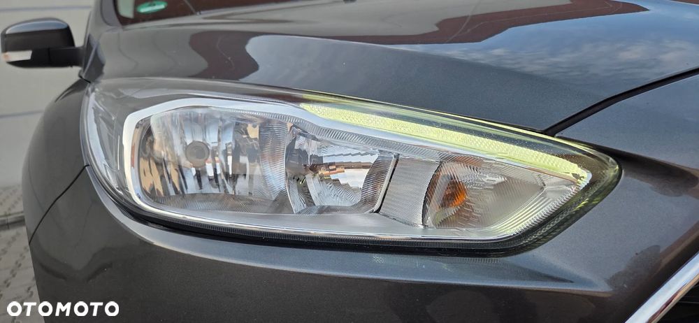 Ford Focus 1.0 EcoBoost Titanium - 5