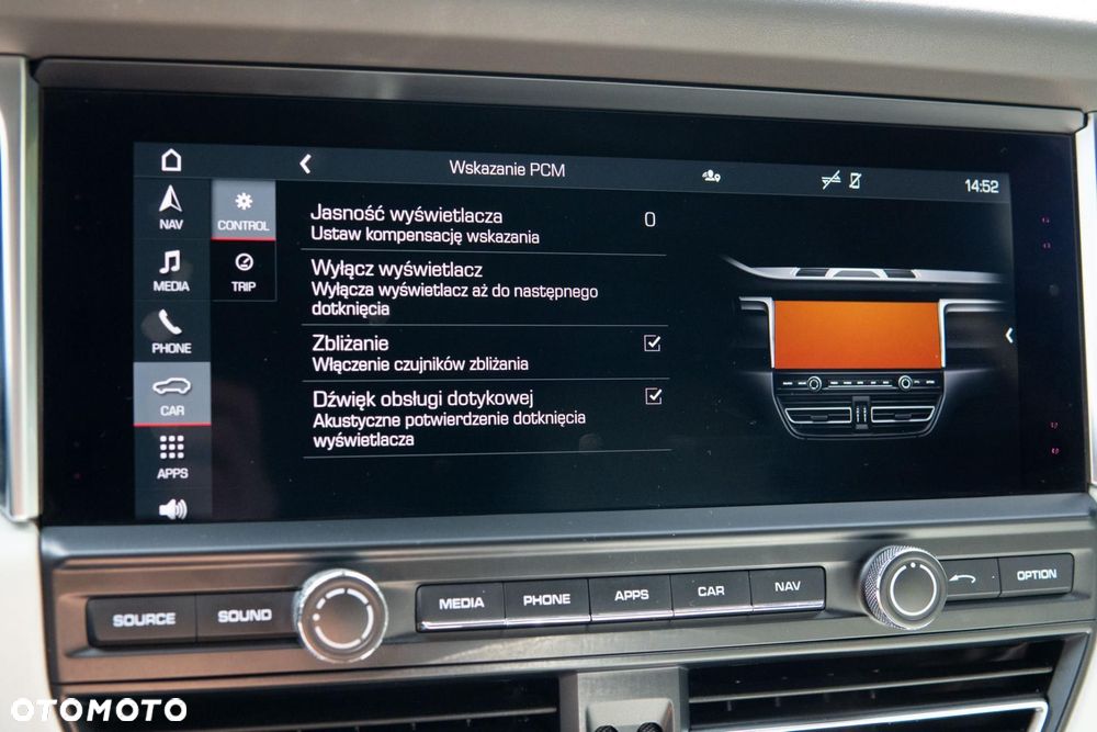 Porsche Macan Standard - 35