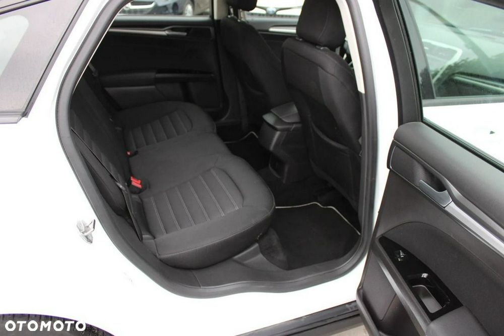 Ford Mondeo 2.0 TDCi Edition PowerShift - 29
