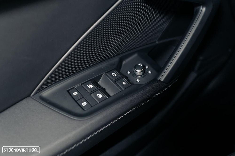 Audi S3 TFSI quattro S tronic - 28