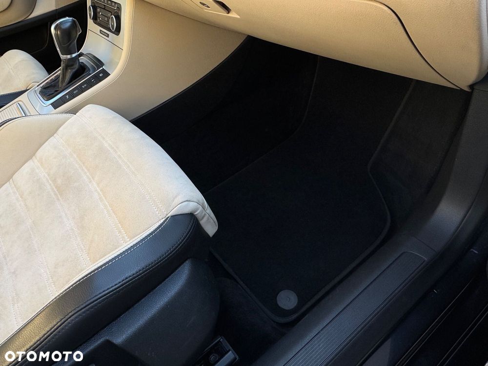 Volkswagen Passat CC 2.0 TDI DPF BMT DSG - 16