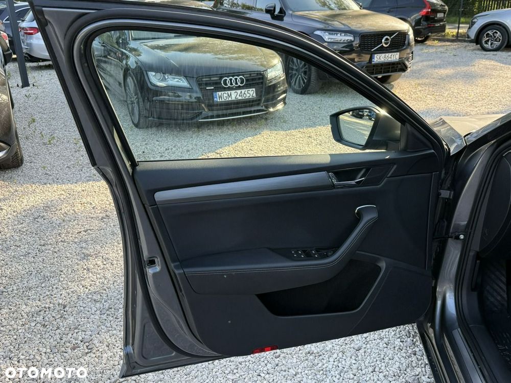 Skoda Superb 1.5 TSI Style DSG - 14