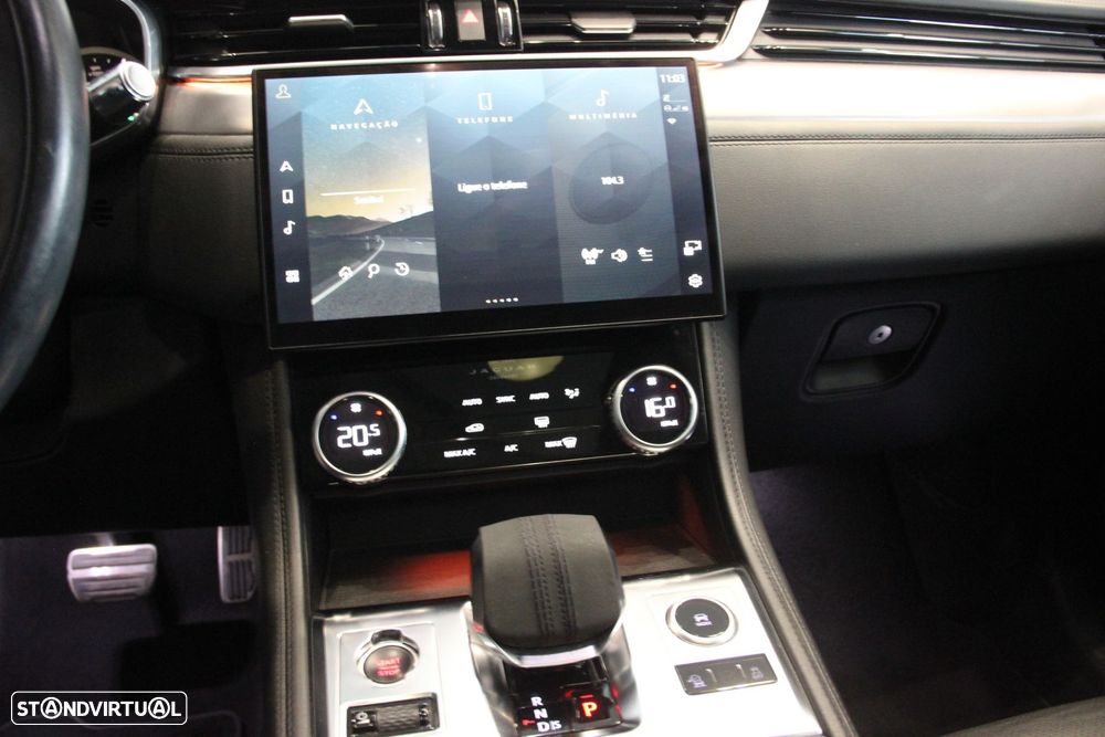 Jaguar F-Pace 2.0 D200 AWD R-Dynamic SE - 10