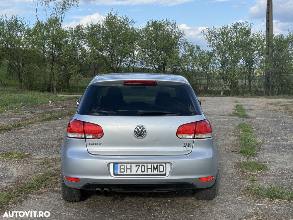 Volkswagen Golf - 5