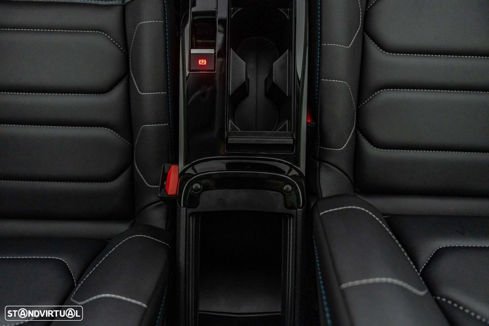 Citroën C4 X 1.2 PureTech Shine EAT8 - 31