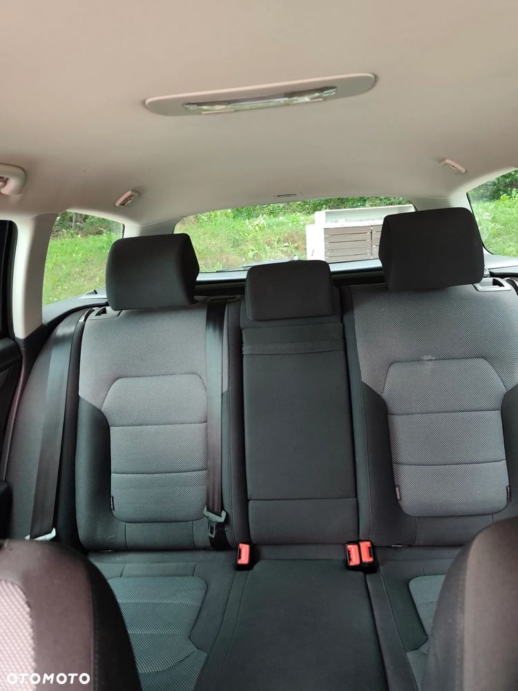 Volkswagen Passat 2.0 TDI DPF DSG Highline - 21