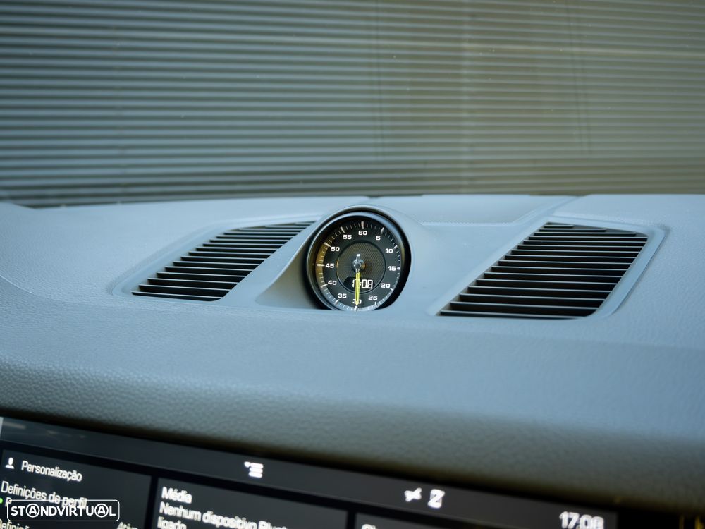 Porsche Cayenne E-Hybrid Tiptronic S - 35