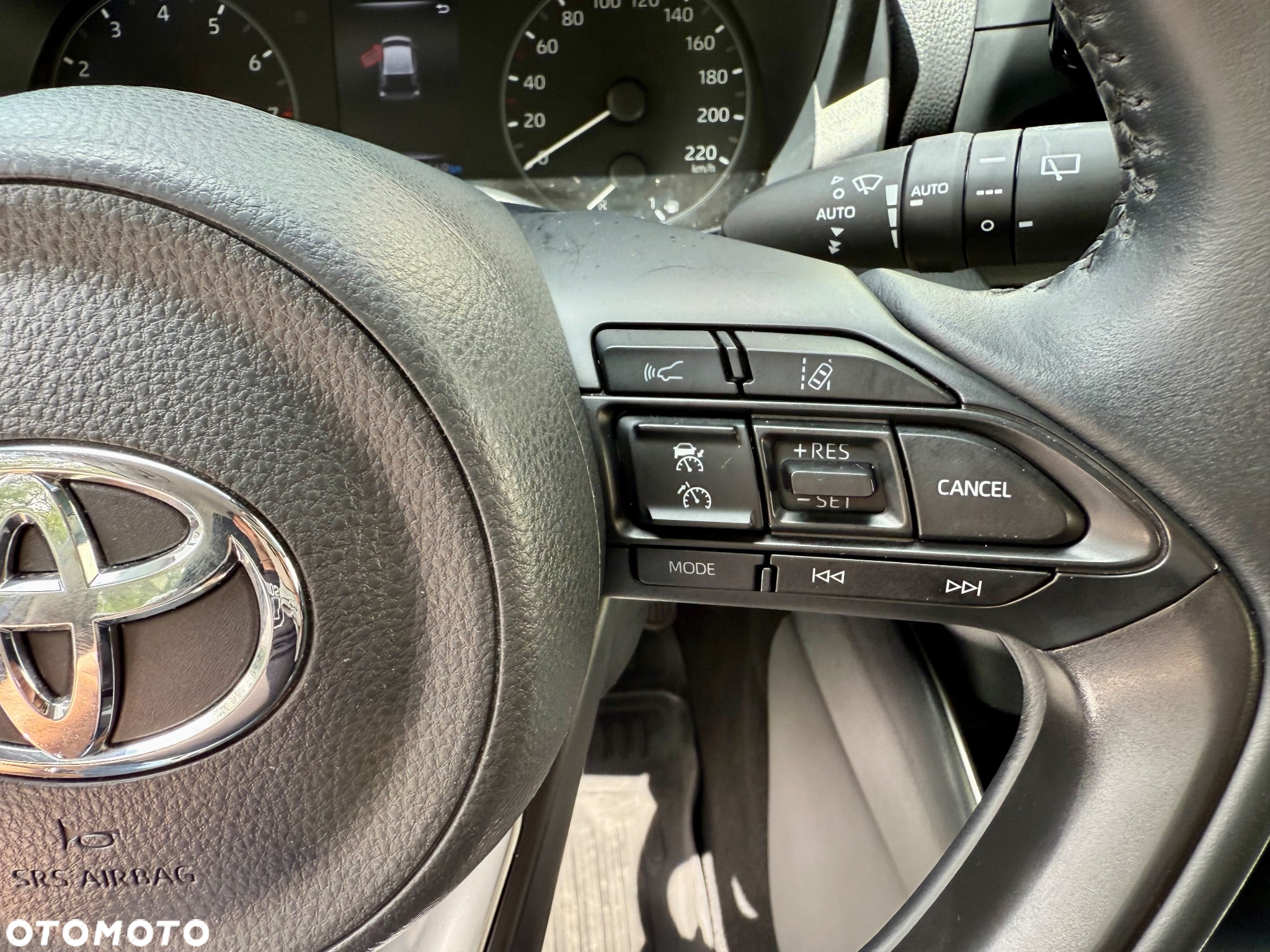 Toyota Yaris 1.5 Comfort - 29