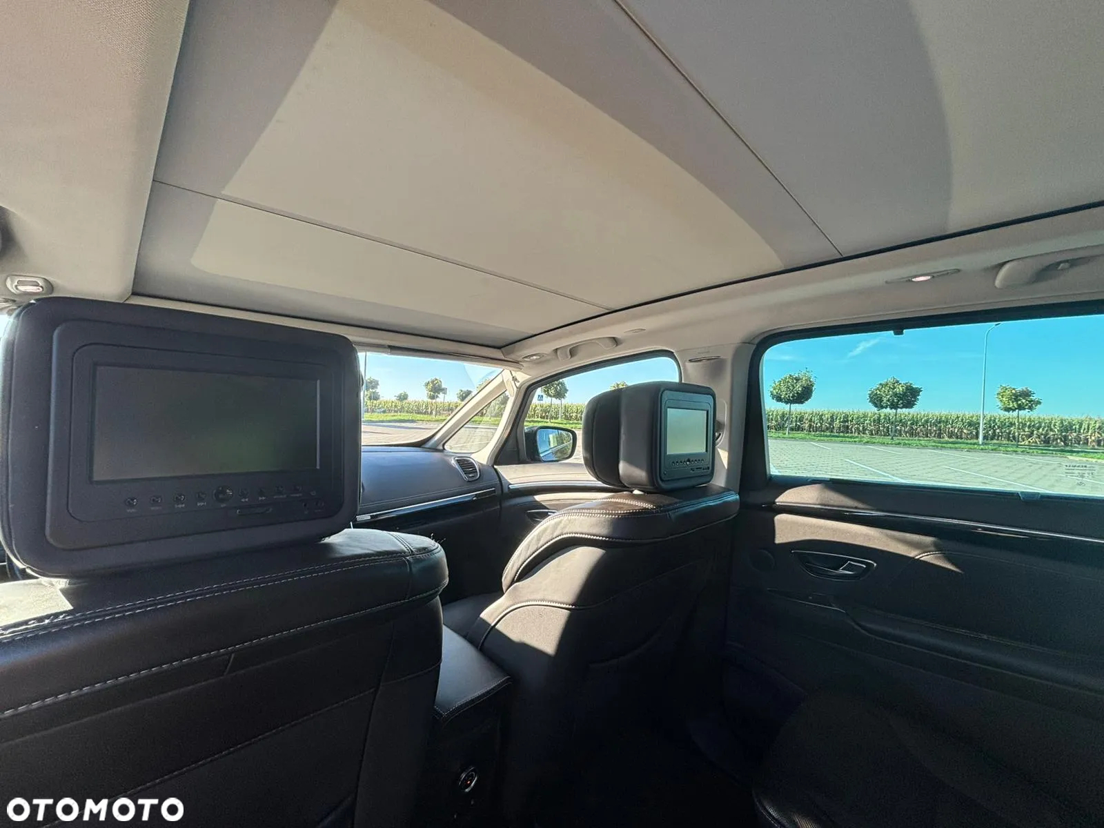 Renault Espace 1.6 dCi Energy Initiale Paris EDC 7os - 8