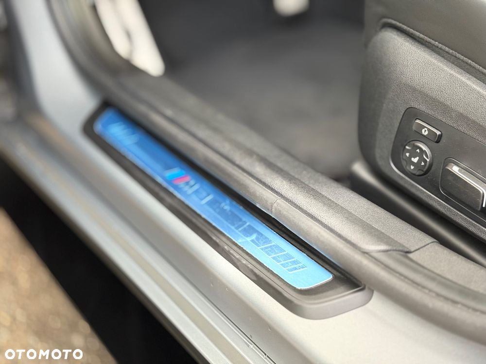 BMW M3 Competition xDrive sport - 34