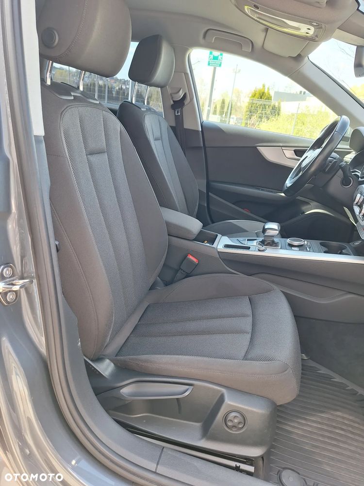 Audi A4 Avant 2.0 TDI S tronic - 33