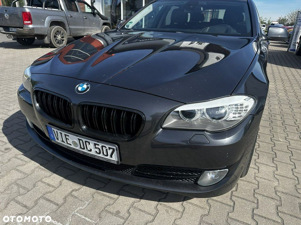 BMW Seria 5 530d Touring - 4
