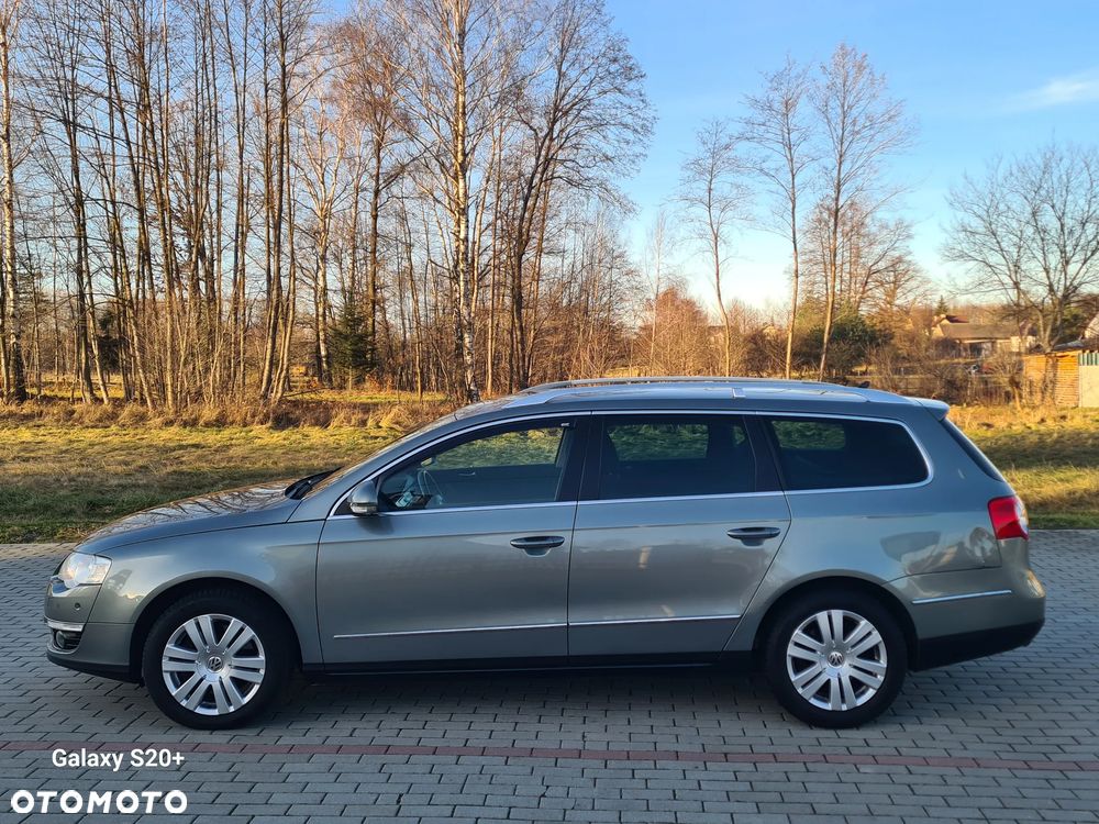 Volkswagen Passat - 8