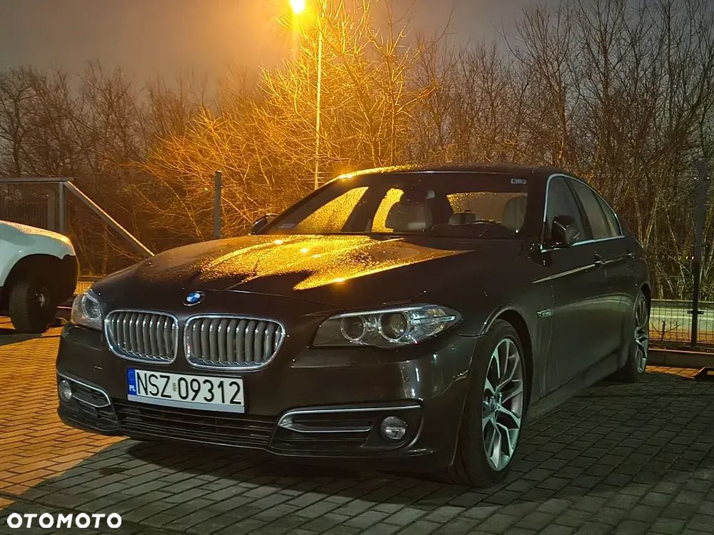 BMW Seria 5 528i Modern Line - 13