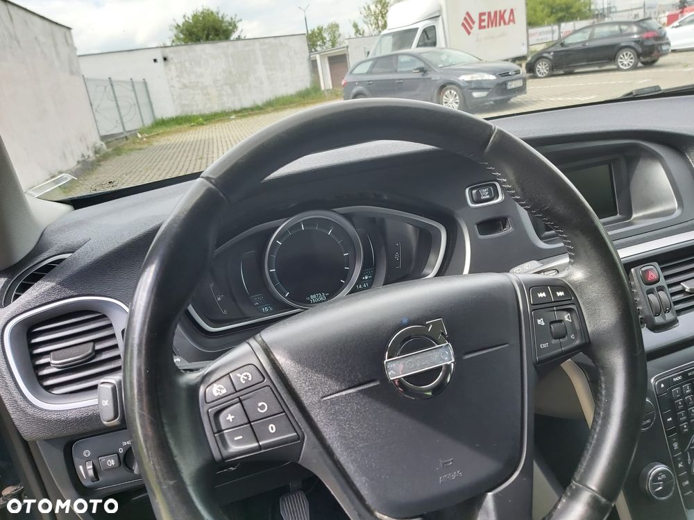 Volvo V40 D2 You - 8