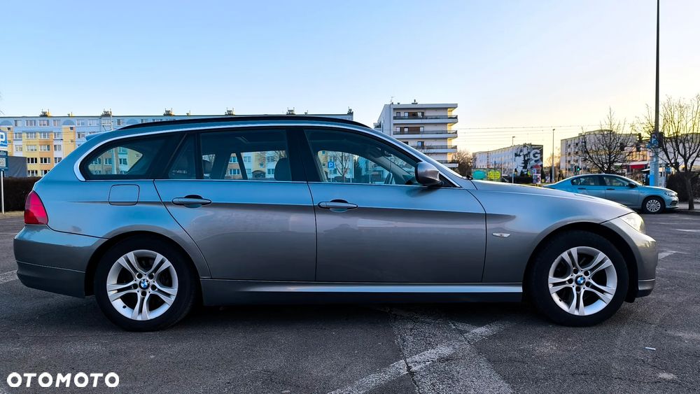 BMW Seria 3 318d DPF Edition Exclusive - 7
