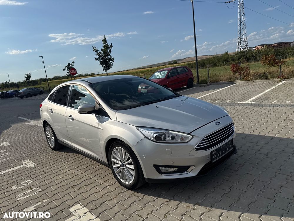 Ford Focus - 5