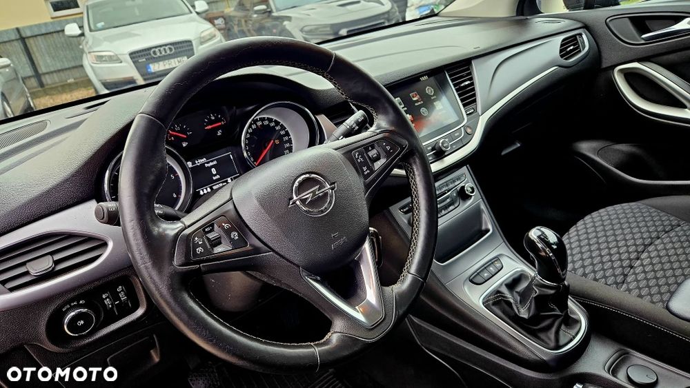Opel Astra - 10