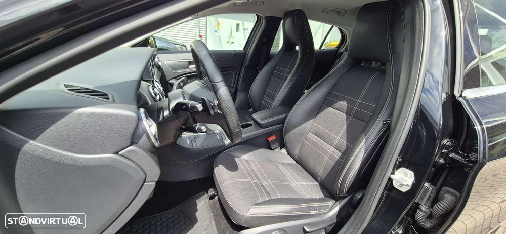 Mercedes-Benz GLA 180 d Urban Aut. - 4