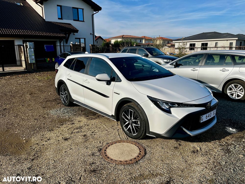 Toyota Corolla 1.8 Hybrid Club - 4