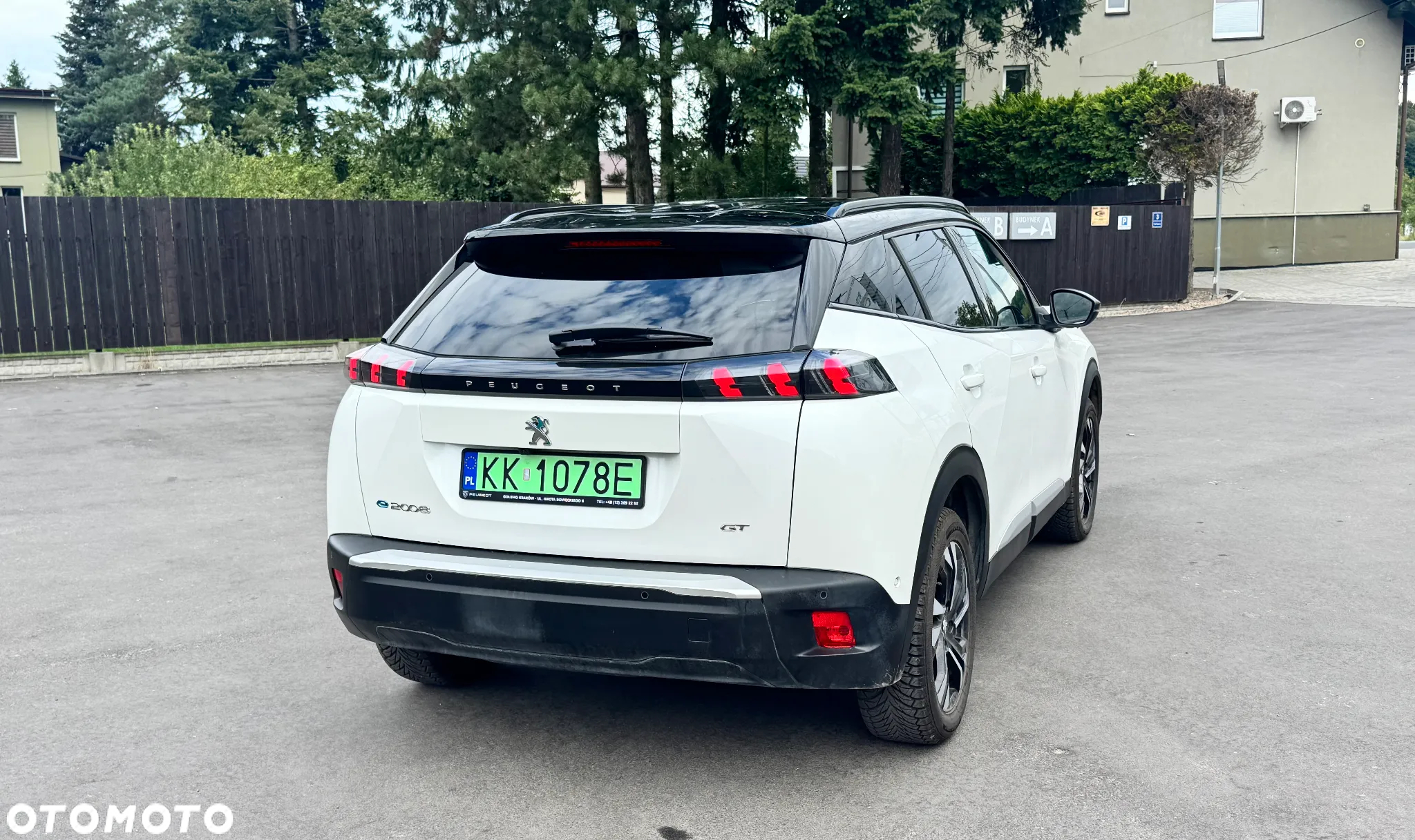 Peugeot 2008 e-2008 GT Line - 9