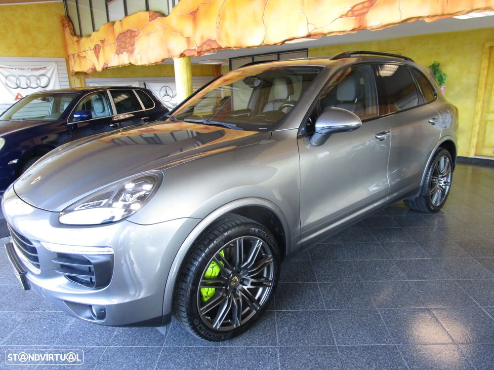 Porsche Cayenne S Tiptronic S - 29