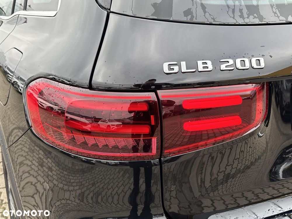 Mercedes-Benz GLB 200 Progressive 7G-DCT - 10