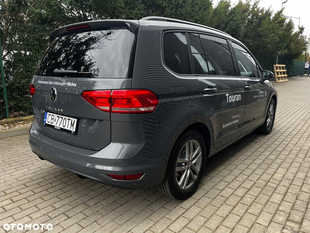 Volkswagen Touran - 6