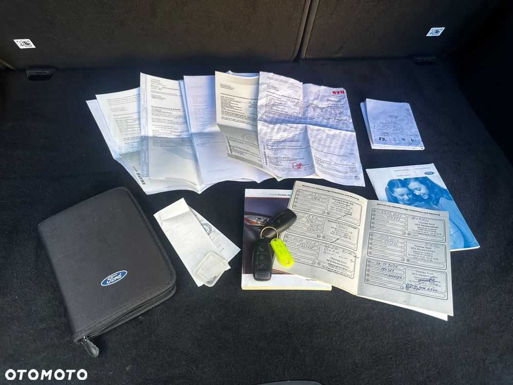 Ford Kuga - 26
