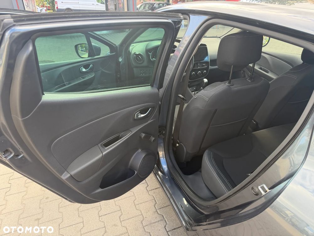 Renault Clio 1.2 16V Alize - 25