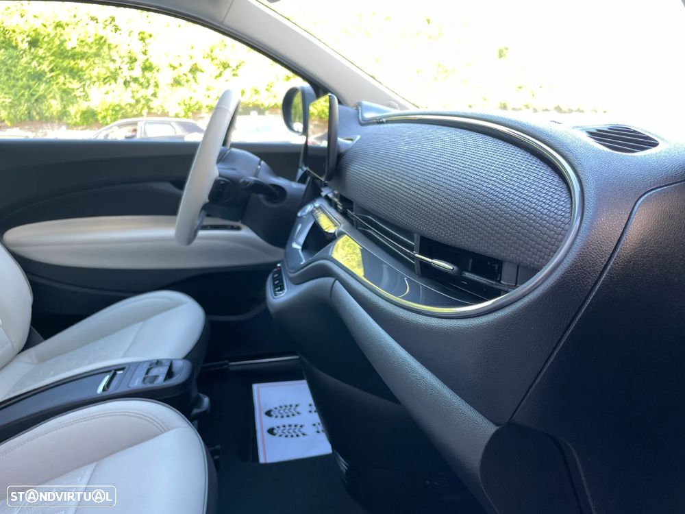 Fiat 500e 23.65 kWh La Prima - 36