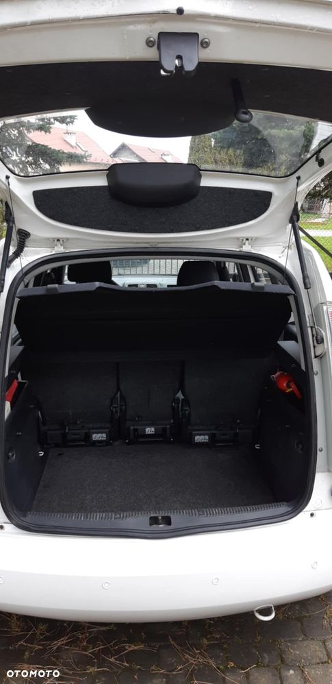 Skoda Roomster 1.6 TDI DPF Active - 4