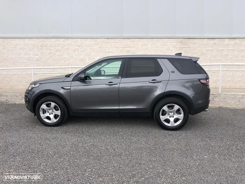 Land Rover Discovery Sport 2.0 eD4 HSE - 3